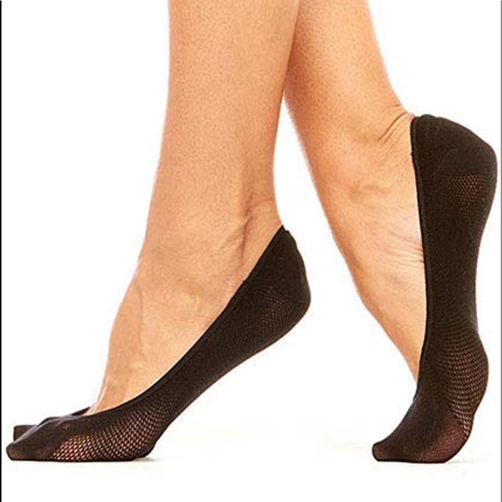 Olivia & Joy 6 Pack No Show Non Slip Socks
